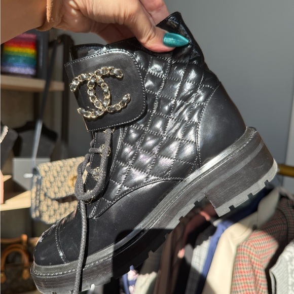 Chanel Black Combat Boots 38.5 - Picture 1 of 1